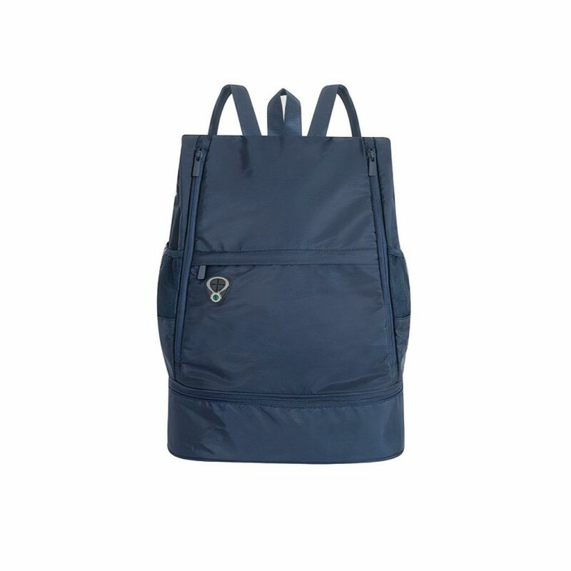 Zaino yoga da donna blu con sfondo bianco