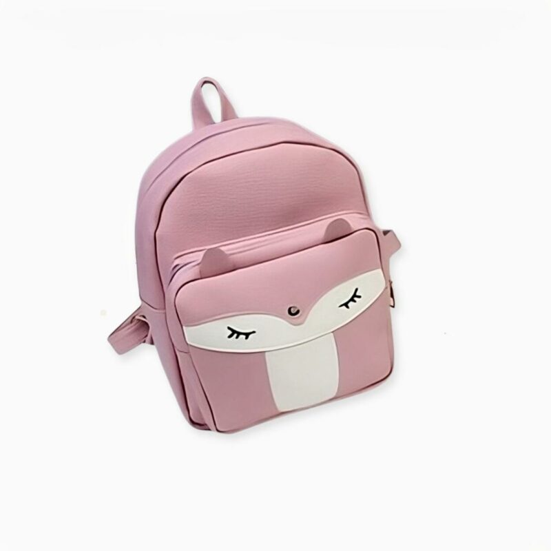 Zaino in pelle di volpe rosa. Di buona qualità e molto alla moda.