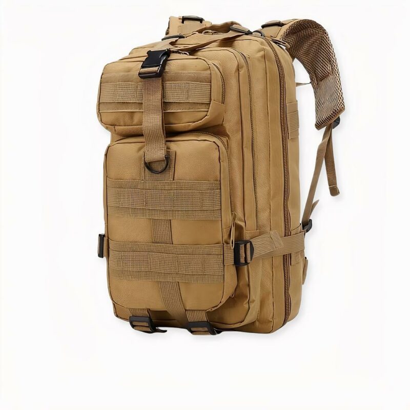 Sac_à_dos_militaire_idéal_pour_le_camping_et_la_randonnée_2 Zaino militare ideale per il campeggio e le escursioni. Di buona qualità e molto alla moda.