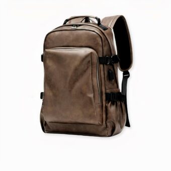 Viaggi sempre con stile ed eleganza con il nostro nuovissimo zaino da viaggio multiuso retrò ultra-confortevole. I suoi oggetti essenziali saranno sempre sulla sua schiena e a portata di mano.