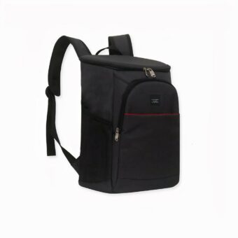 Con la sua borsa termica, questo zaino isolato da 18 litri è perfetto per i picnic, il campeggio o semplicemente per andare in ufficio o a scuola ogni giorno. Metta al suo interno il pranzo, le bevande e la spesa. Questa borsa termica li manterrà al fresco.