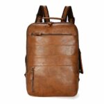 Zaino casual marrone per laptop con sfondo bianco