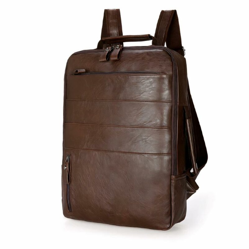 Zaino casual marrone per laptop con sfondo bianco