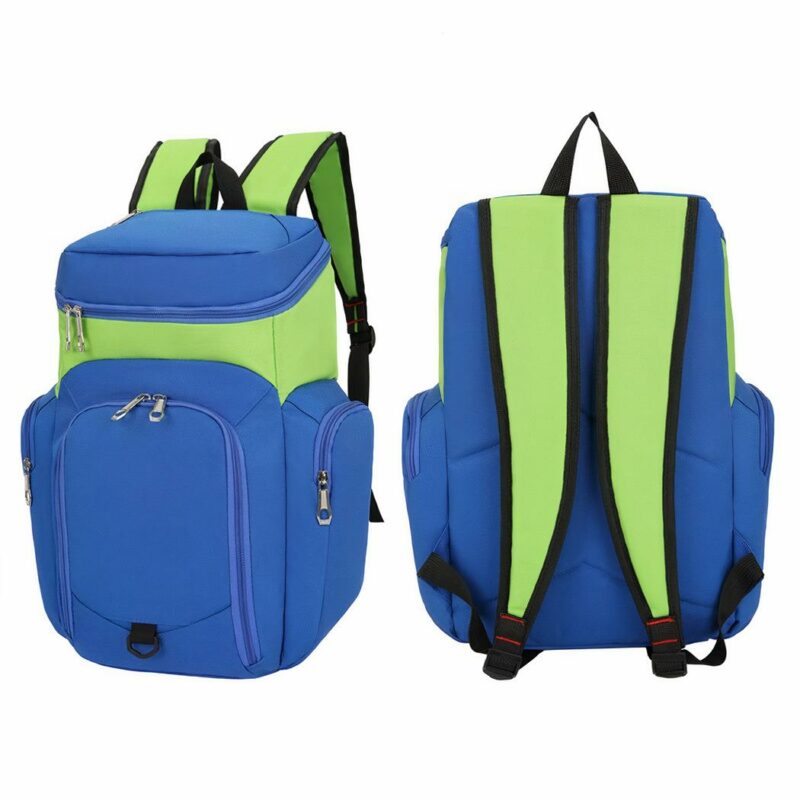 Zaino sportivo multitasche per palla blu e verde con sfondo bianco