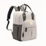 Scopra questa versatile borsa per pannolini per la mamma. Non vorrà più farne a meno quando sarà in giro con il suo bambino. Multifunzionale, questo grazioso zaino per mamme è adatto sia a semplici passeggiate che a viaggi.