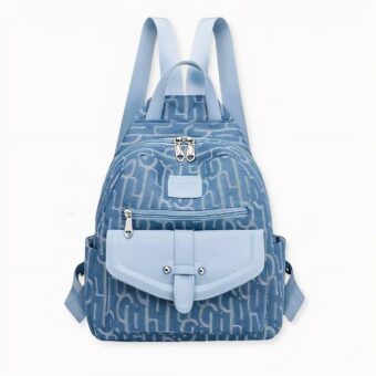 Scopra questo zaino in tessuto multiuso. È moderno e casual. È disponibile in 3 colori: blu, nero o rosa. Una borsa mista, che piacerà a grandi e piccini. Borsa per la famiglia, borsa per la scuola, borsa per il trasporto, può fare tutto! Non vorrà mai toglierla!