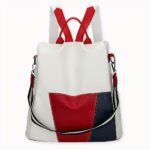 Questo lussuoso zaino da donna tricolore è perfetto per le occasioni speciali.