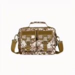 Scopra questa borsa a tracolla militare mimetica. La sua forma e i diversi colori le conferiscono un tocco di eleganza. Pratiche borse militari con diversi scomparti. Sia per le sue attività all'aperto che per le sue uscite quotidiane, apprezzerà la sua durata, la praticità e la possibilità di ricaricare i suoi strumenti digitali ovunque.