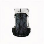 Scopra questo zaino da sci alpinismo per i suoi weekend in montagna, con una capacità di 40 L e 16 L aggiuntivi grazie alla tasca esterna. Numerosi altri scomparti nella sezione impermeabile di questa borsa le consentono di portare con sé tutto ciò che desidera per le sue giornate di sci, snowboard o escursioni in montagna.