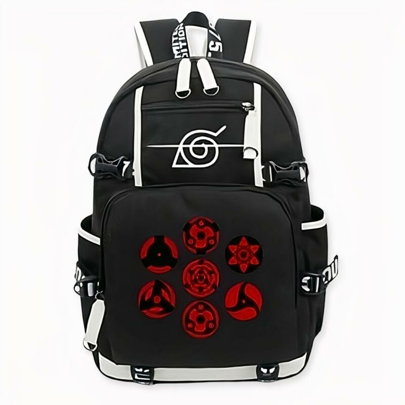 Zaino nero con diversi motivi sharingan e tasche laterali. Di buona qualità e molto alla moda.