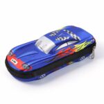 Auto zaino scuola blu con sfondo bianco