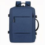 Se è alla ricerca di uno zaino affidabile e confortevole che renda i suoi viaggi più piacevoli, non cerchi oltre lo Zaino da Viaggio Ergonomico Blue. Questo zaino è stato progettato pensando al comfort e alla praticità, con caratteristiche come gli spallacci imbottiti e un pannello posteriore in rete traspirante per mantenerla comoda durante i lunghi viaggi.