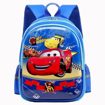 Offrez à votre enfant ce sac à dos Cars aux couleurs de Flash McQueen, taillé pour l'école maternelle. Léger et confortable, il accompagne les journées de classe avec l'énergie du champion préféré des petits garçons. Zip robuste, coloris vifs, format pratique pour le cartable du quotidien.